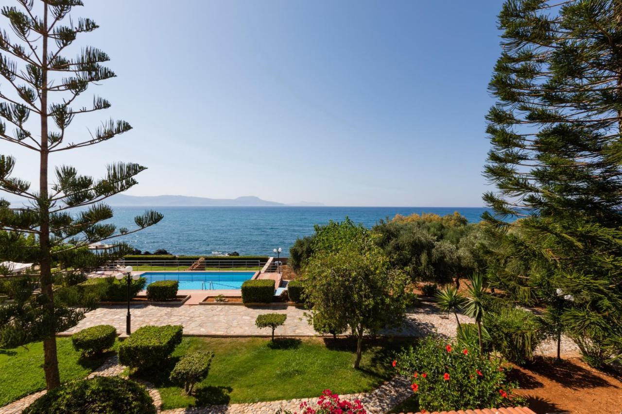 Beachfront Family Villa Katerina With Private Pool, Playground, Bbq & Amazing Sea Views! Petres  Buitenkant foto