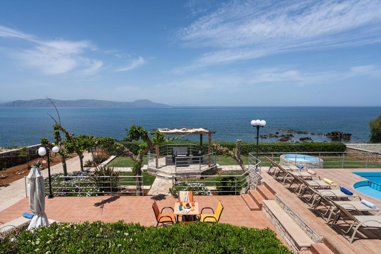 Beachfront Family Villa Katerina With Private Pool, Playground, Bbq & Amazing Sea Views! Petres  Buitenkant foto