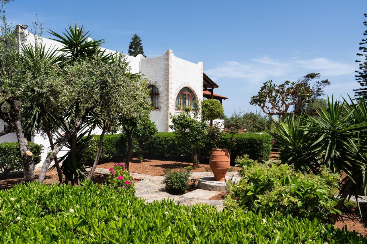 Beachfront Family Villa Katerina With Private Pool, Playground, Bbq & Amazing Sea Views! Petres  Buitenkant foto