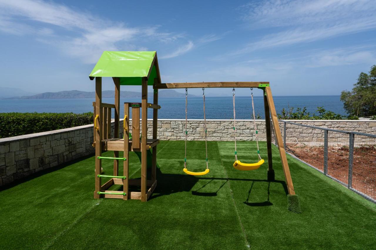 Beachfront Family Villa Katerina With Private Pool, Playground, Bbq & Amazing Sea Views! Petres  Buitenkant foto