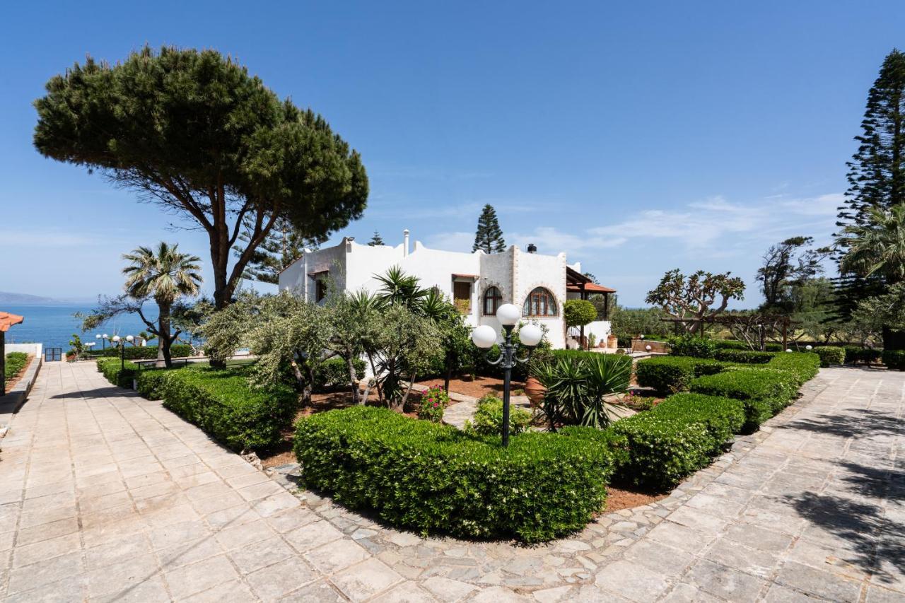Beachfront Family Villa Katerina With Private Pool, Playground, Bbq & Amazing Sea Views! Petres  Buitenkant foto
