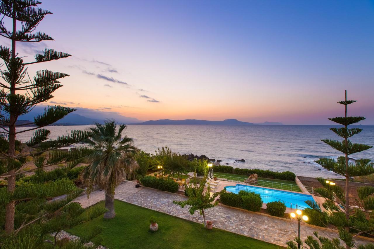 Beachfront Family Villa Katerina With Private Pool, Playground, Bbq & Amazing Sea Views! Petres  Buitenkant foto