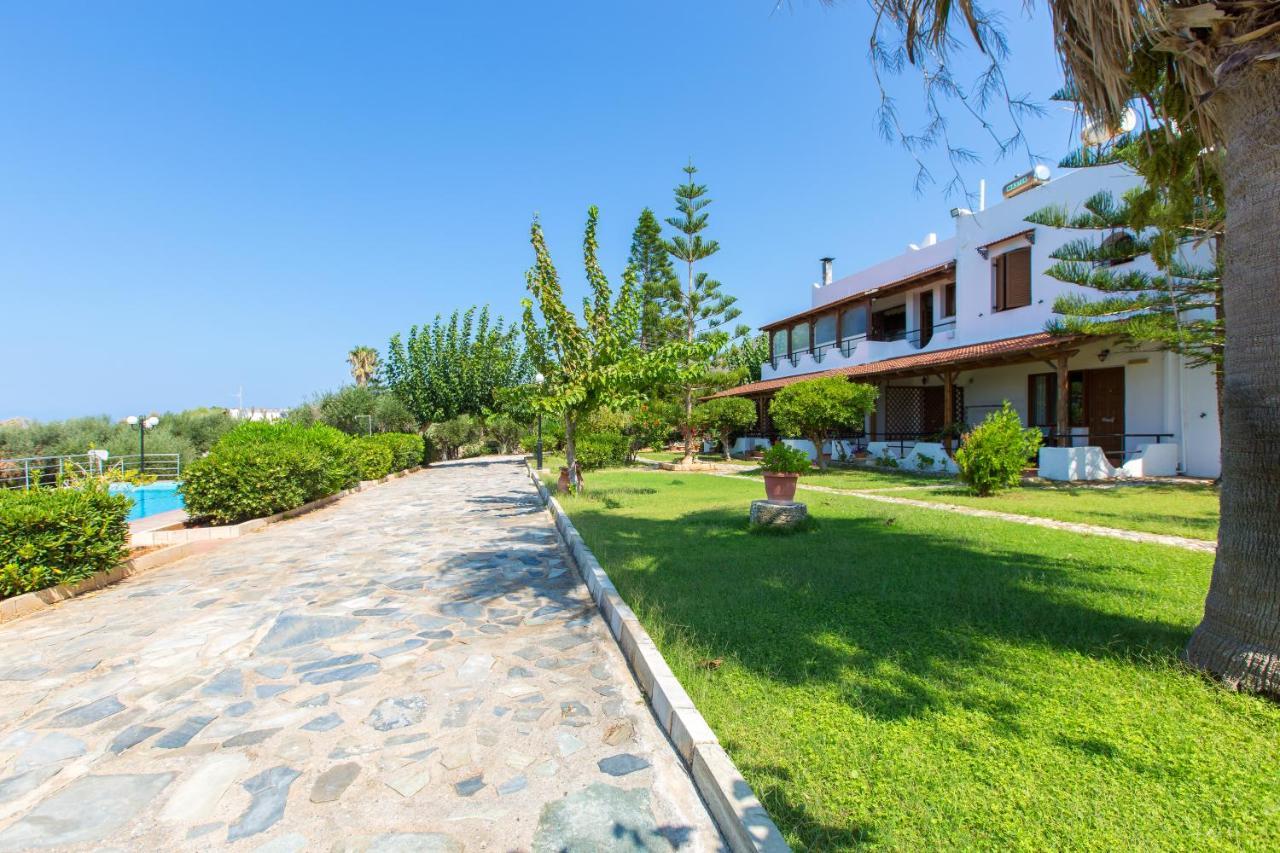 Beachfront Family Villa Katerina With Private Pool, Playground, Bbq & Amazing Sea Views! Petres  Buitenkant foto